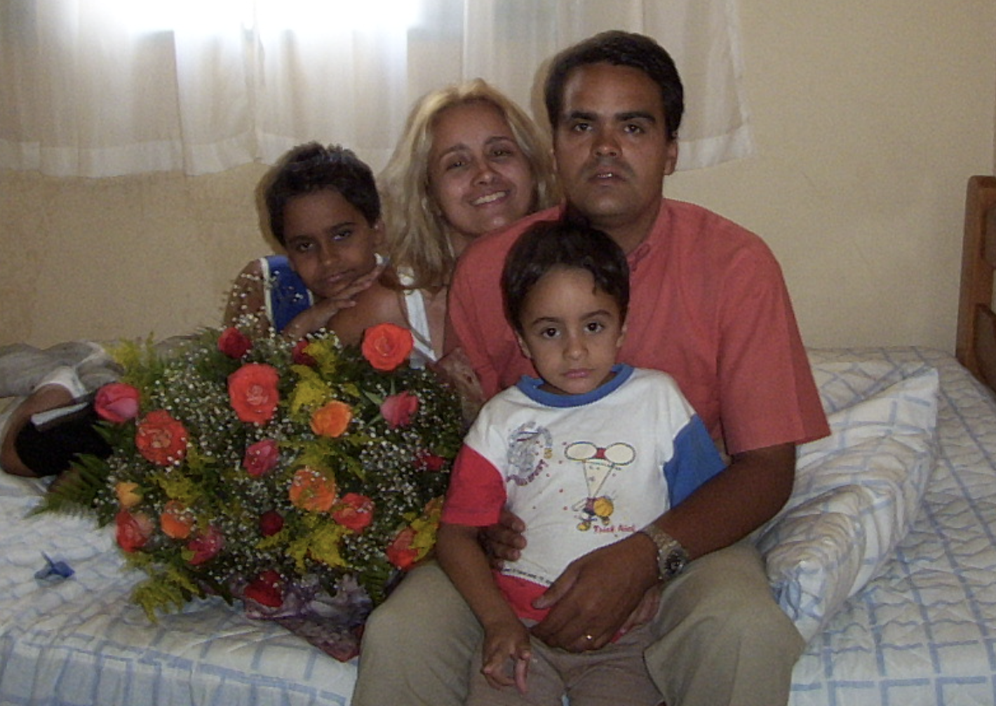 Lino Melhado Filho e sua família nos início dos anos 2000.